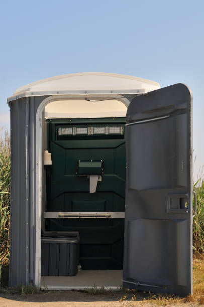Best Porta potty delivery and setup  in Red Corral, CA